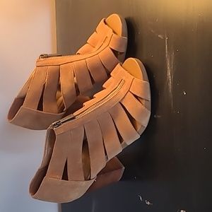 Michael Kors camel suede size 8